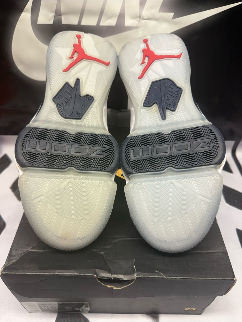 Nike Jordan Men’s White/Red/Navy Athletic Basketball Shoes - Picture 6 of 6